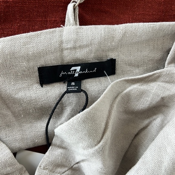 Adorable Linen 2 piece set - Picture 7 of 9